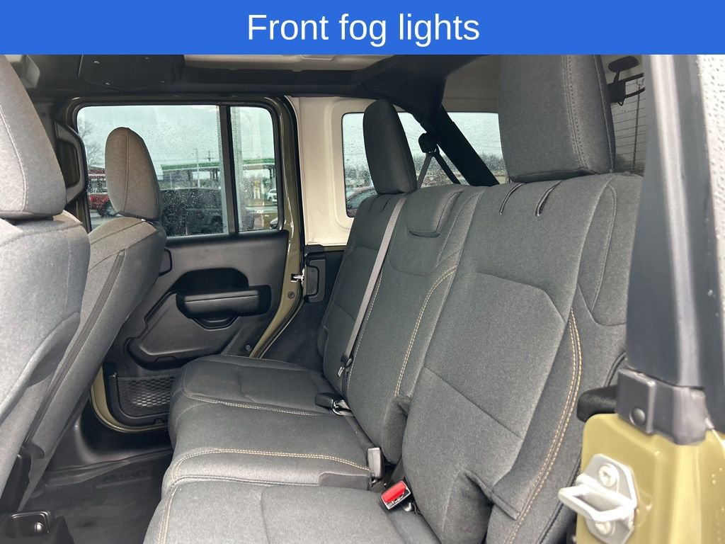 Used 2025 Jeep Wrangler Sport S image 11