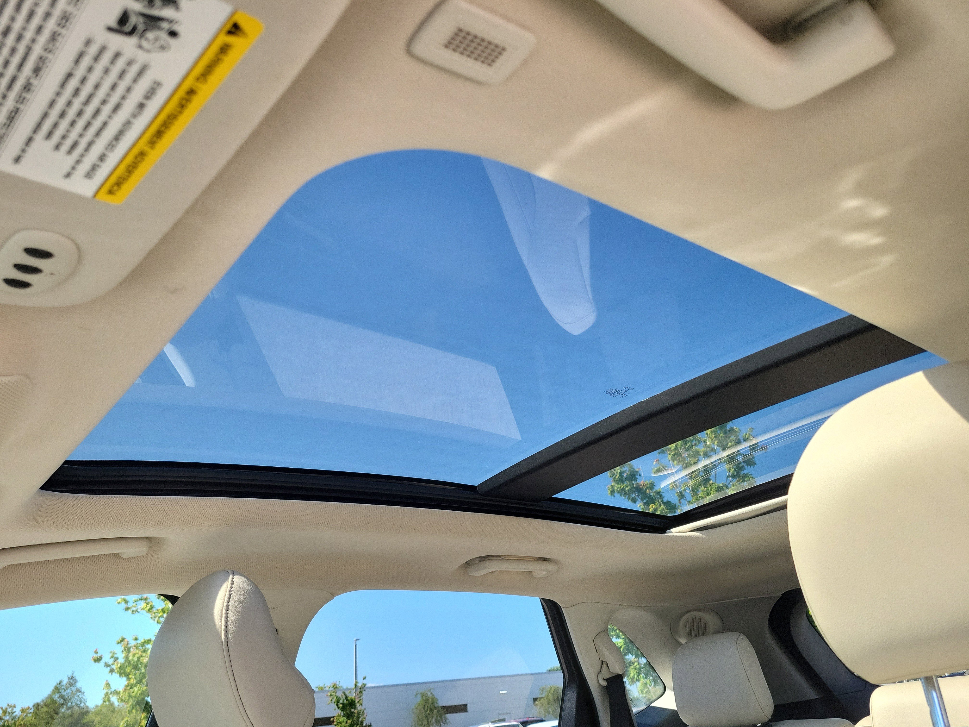 Used 2019 Ford Edge Titanium w/ Equipment Group 301A FWD image 21