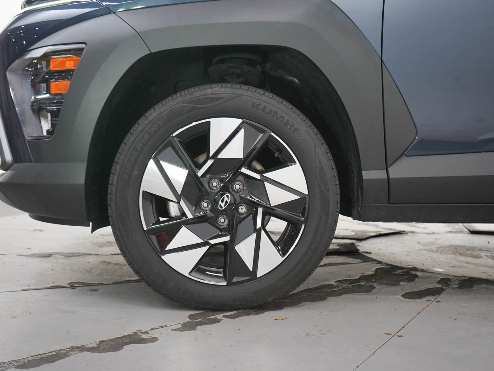 Certified 2024 Hyundai Kona SEL AWD/4WD image 23