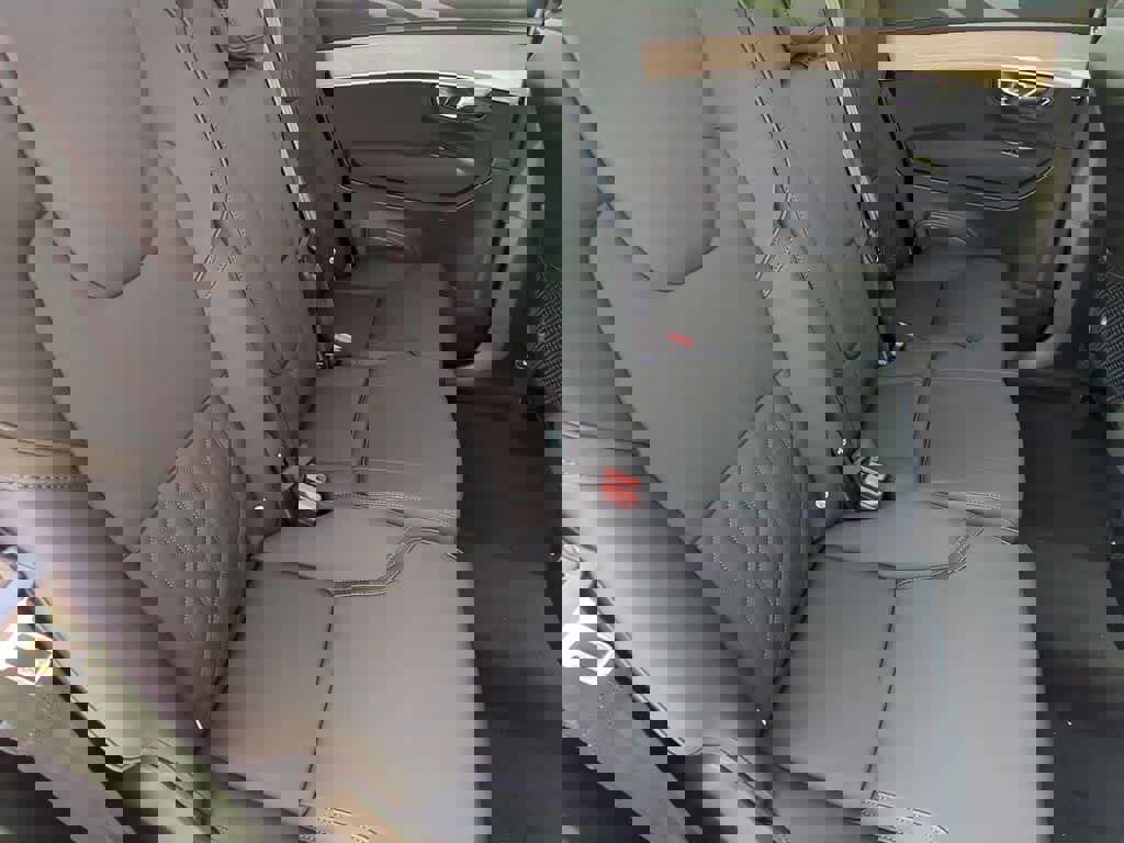 Used 2026 Volvo XC90 B6 Plus w/ Protection Package Premier image 19