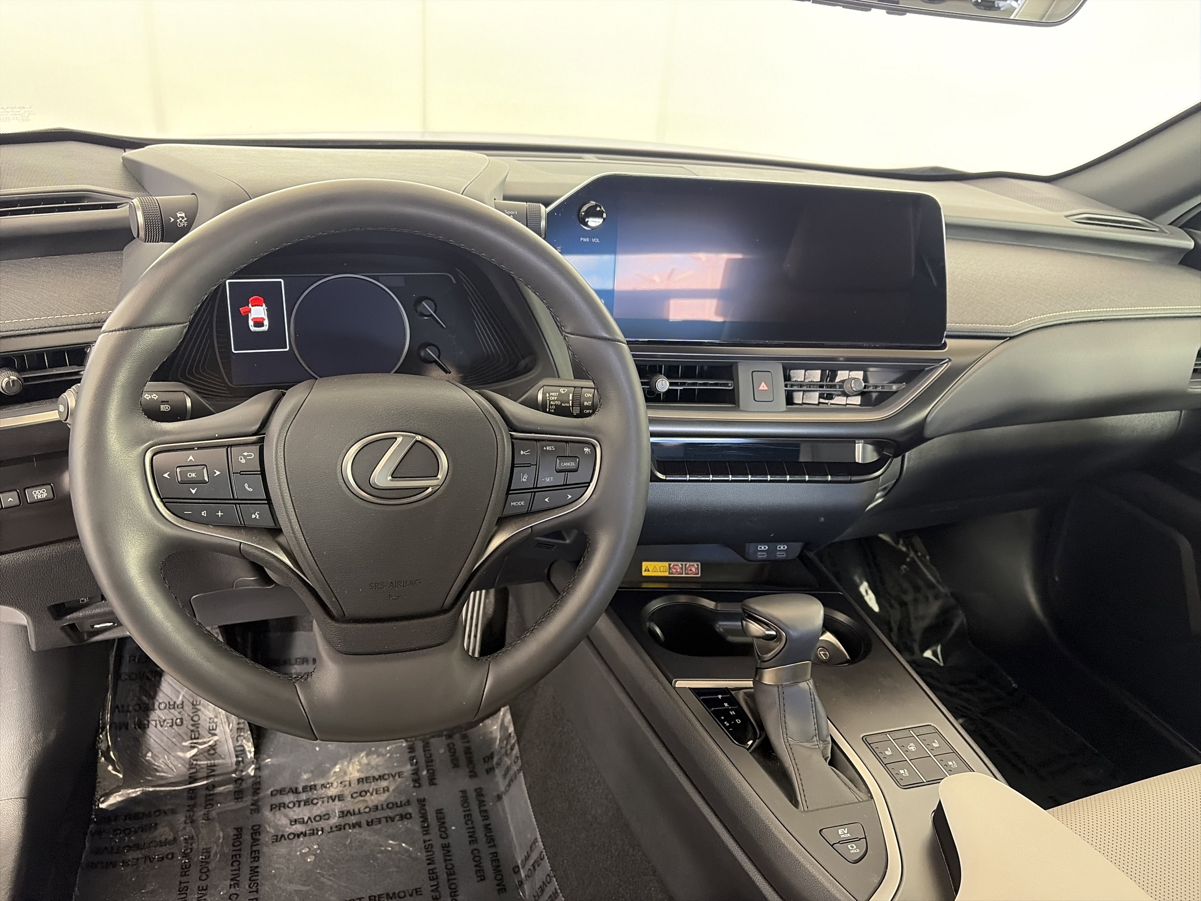 Used 2024 Lexus UX 250h AWD w/ Premium Package image 3