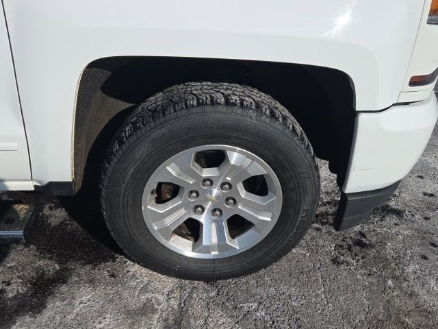 Used 2017 Chevrolet Silverado 1500 LT w/ All Star Edition image 5