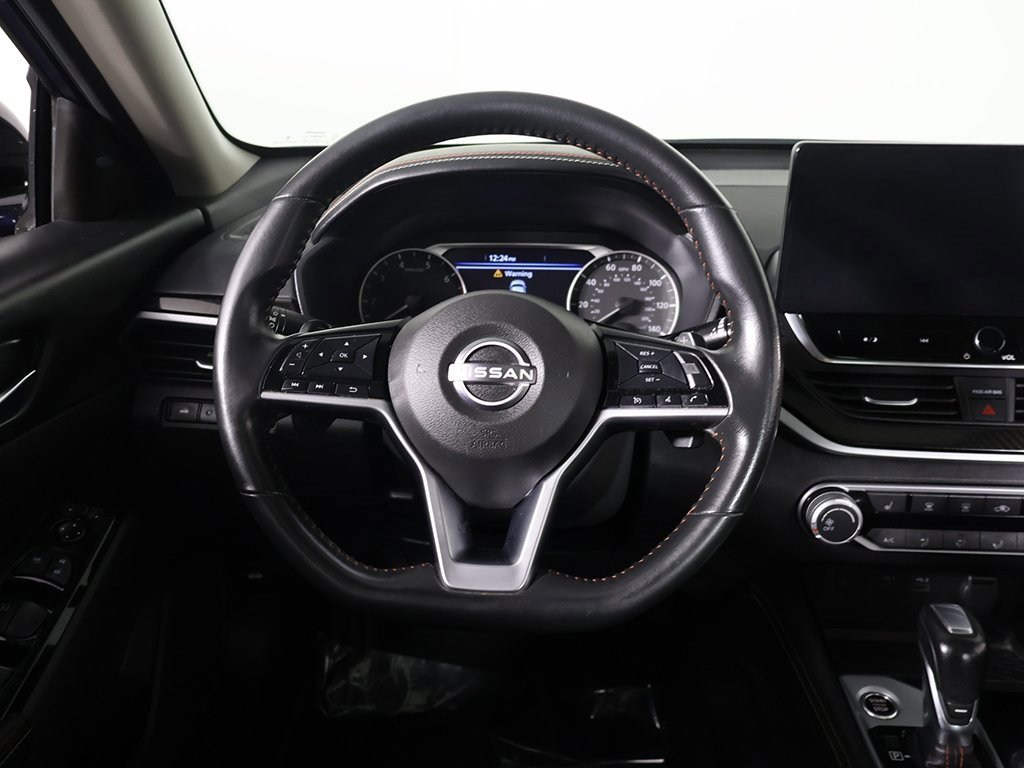 Used 2024 Nissan Altima 2.5 SR w/ SR Premium Package image 41