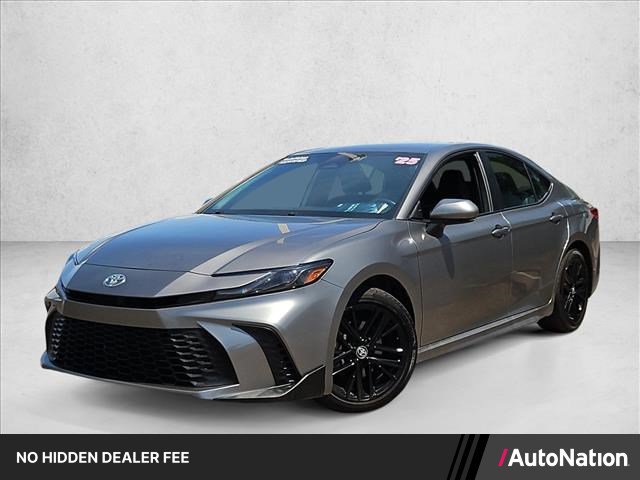 Used 2025 Toyota Camry SE