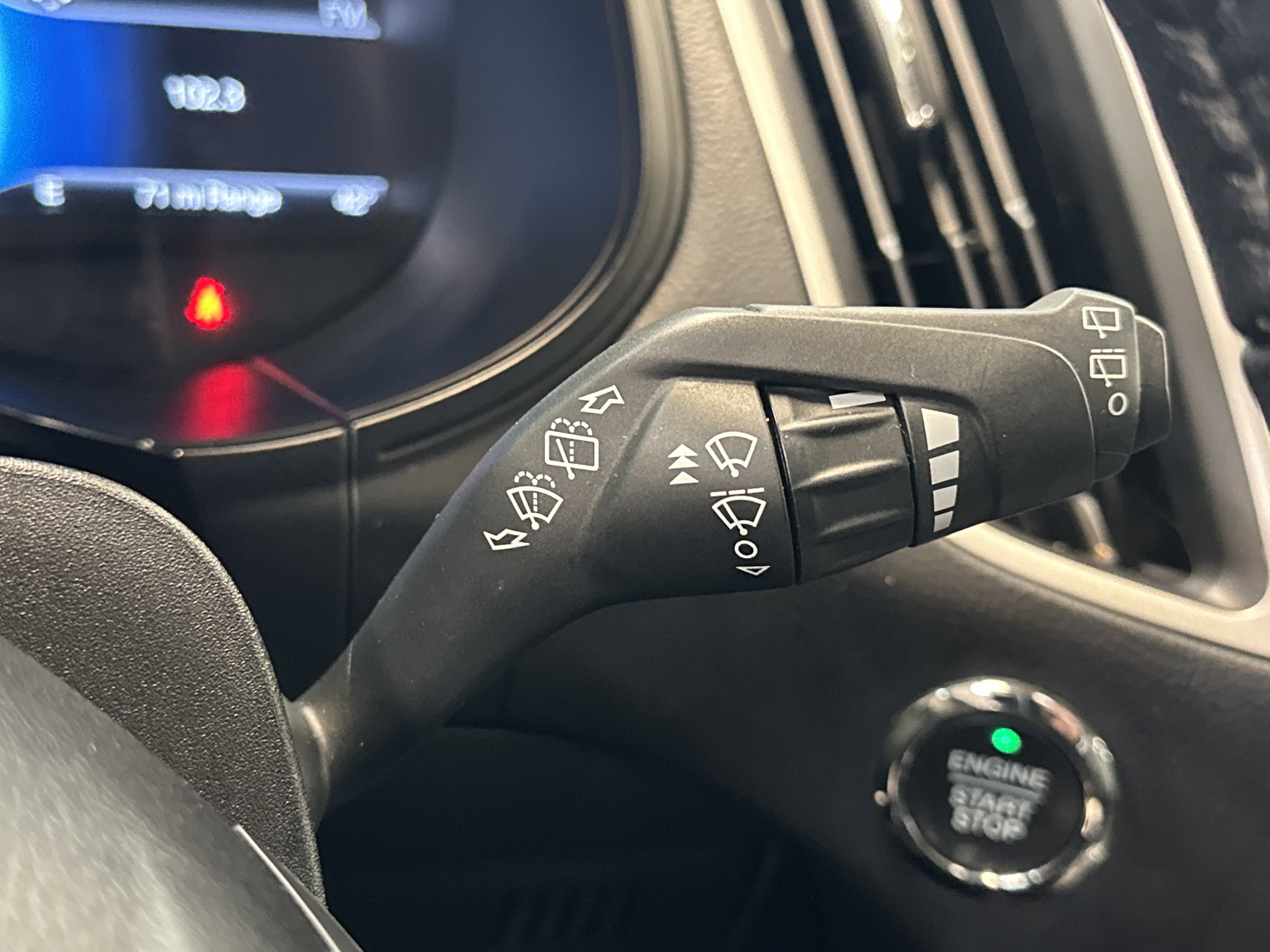 Used 2022 Ford Edge SEL w/ Convenience Package image 37