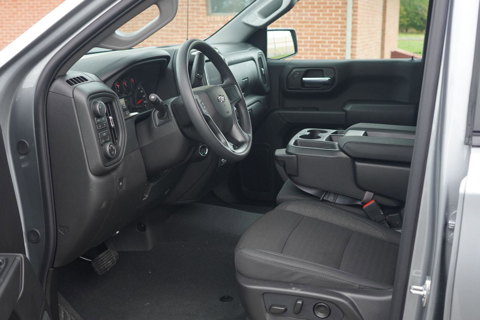 New 2026 Chevrolet Silverado 1500 Custom Trail Boss w/ LPO, Dark Essentials Package AWD/4WD image 23