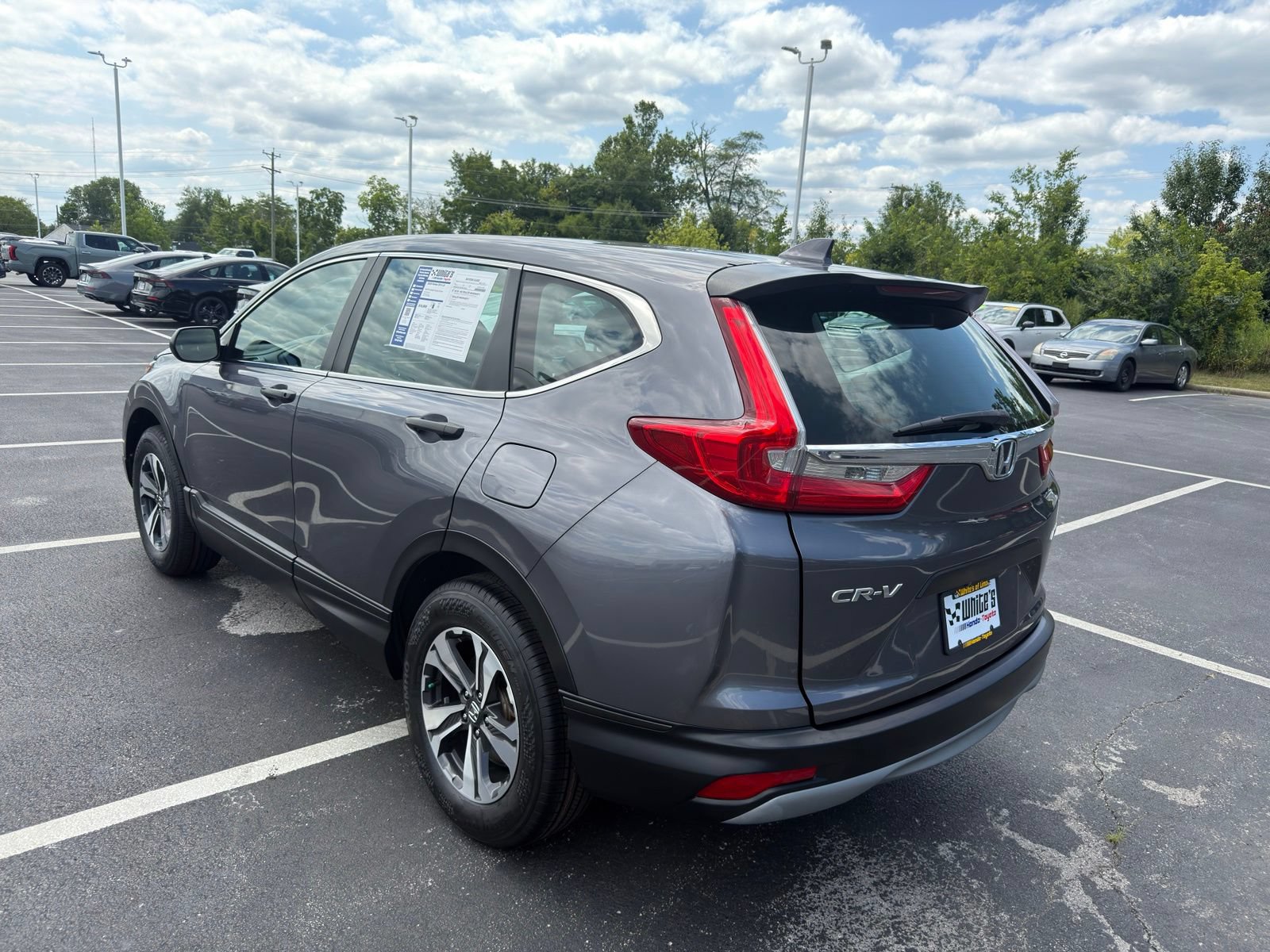 Used 2018 Honda CR-V LX image 4