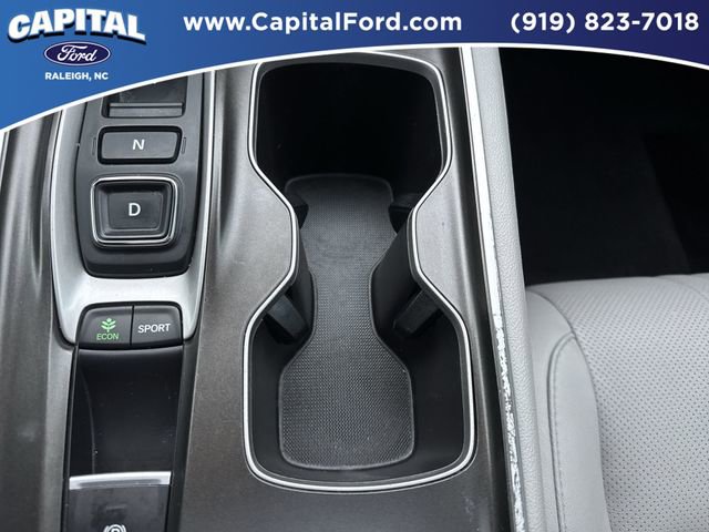 Used 2020 Honda Accord Touring image 31