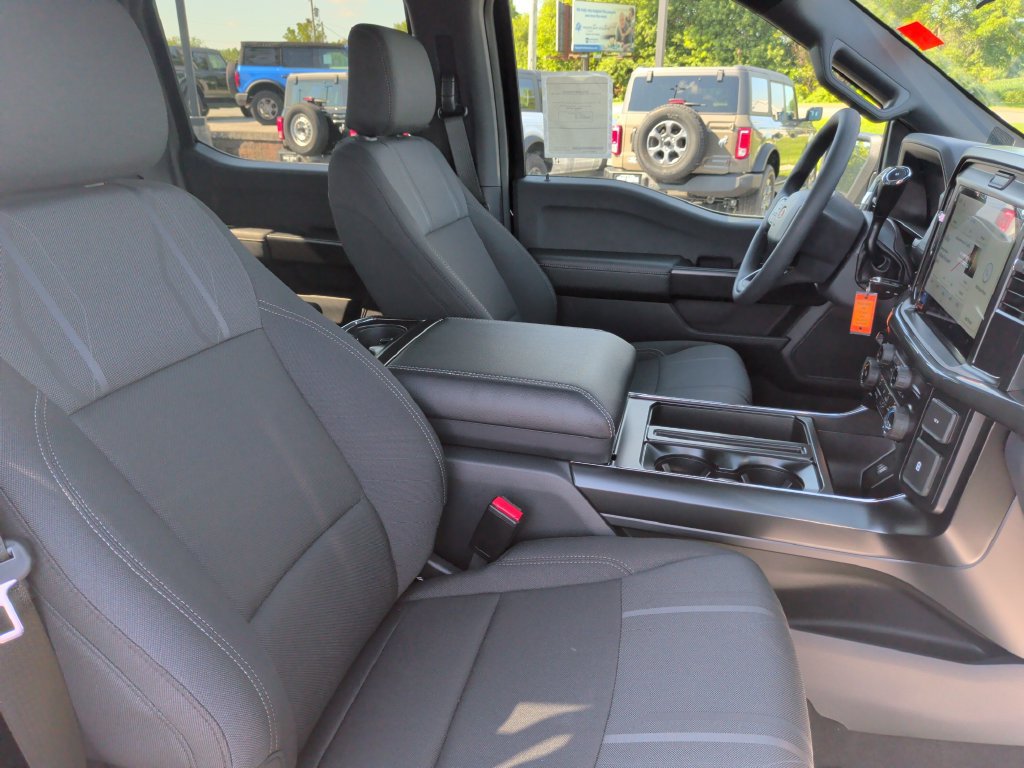 New 2026 Ford F150 STX w/ F-150 LOBO Package AWD/4WD image 10