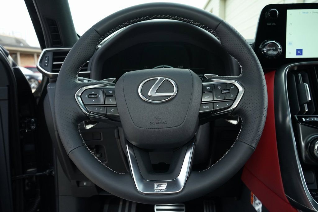 Used 2026 Lexus LX 700h F Sport w/ Accessory Package (Z1) image 6