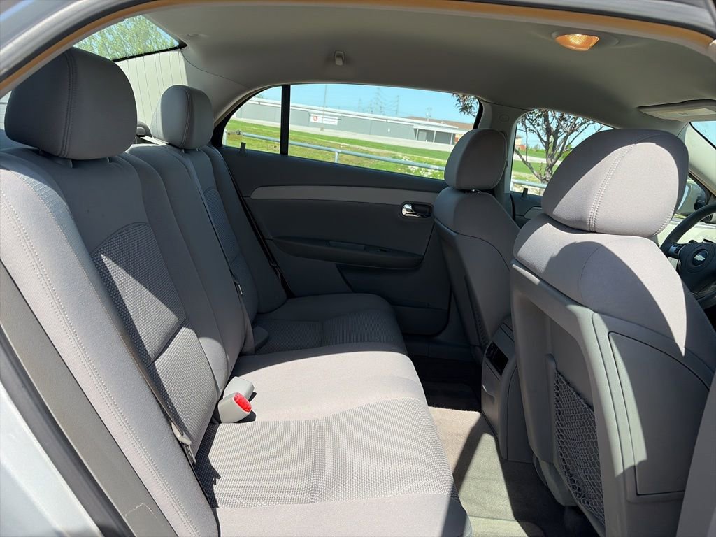 Used 2009 Chevrolet Malibu LS FWD image 26