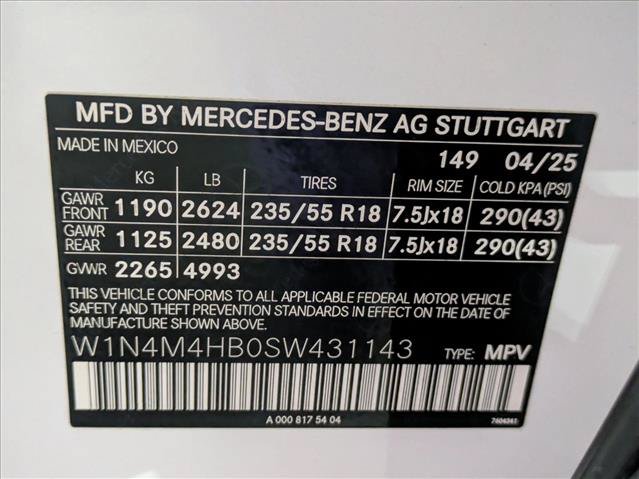 Certified 2025 Mercedes-Benz GLB 250 4MATIC image 27