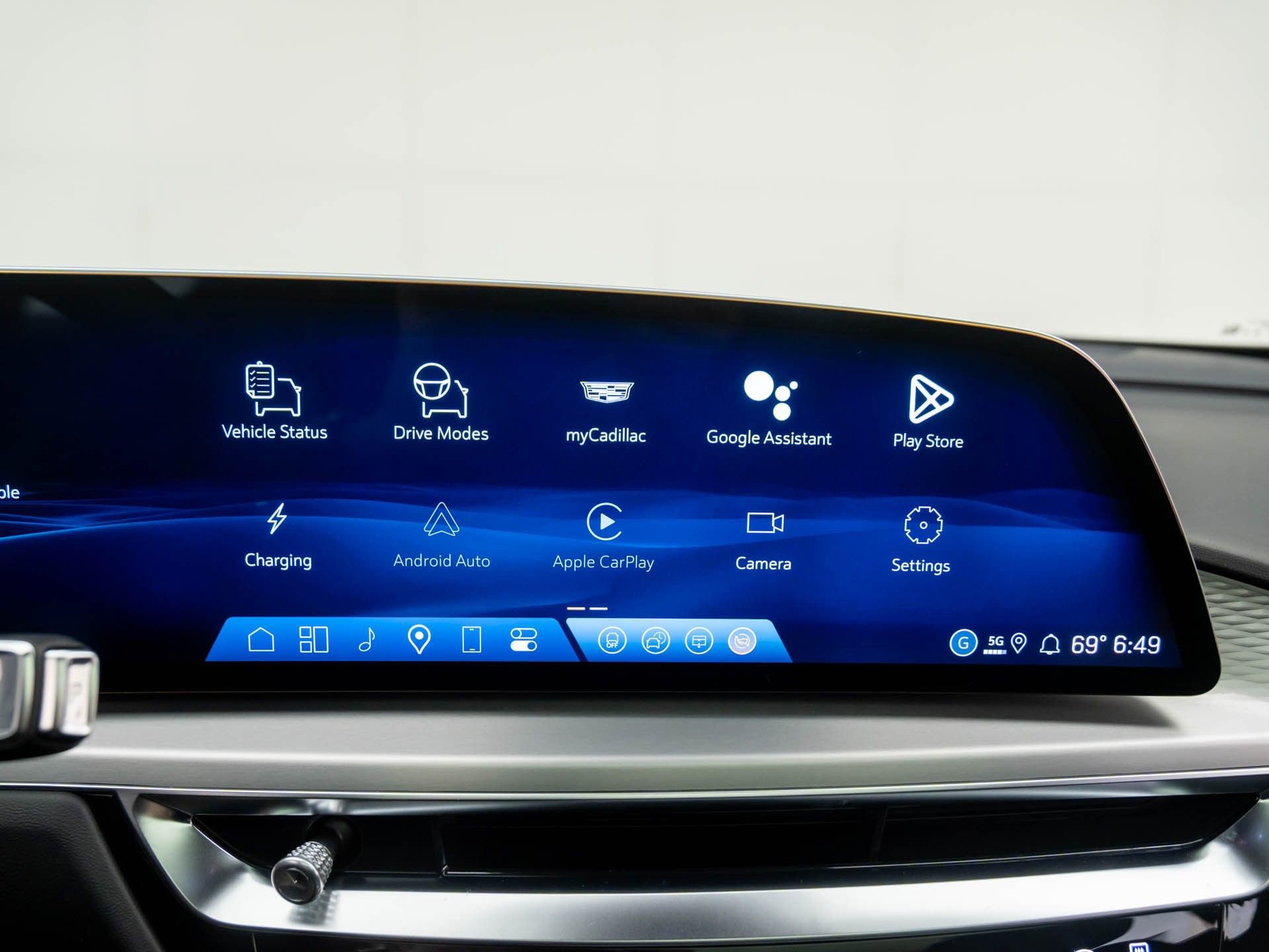 New 2026 Cadillac Lyriq Luxury image 27