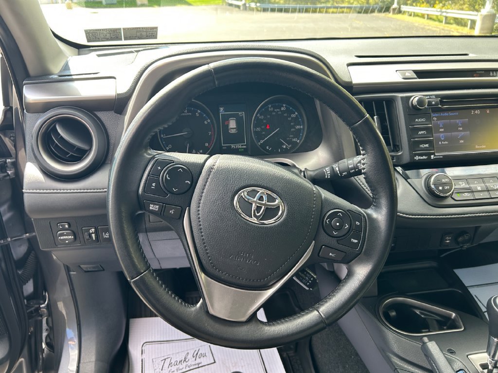 Used 2018 Toyota RAV4 XLE w/ Plus Extra Value Package AWD/4WD image 15