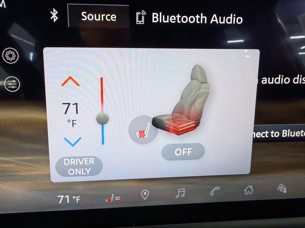 New 2026 Nissan Leaf SV+ w/ Illuminated Package image 16