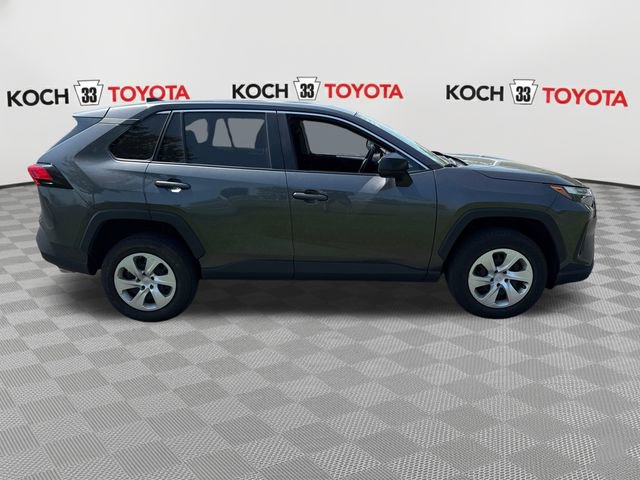 Certified 2023 Toyota RAV4 LE AWD/4WD image 9