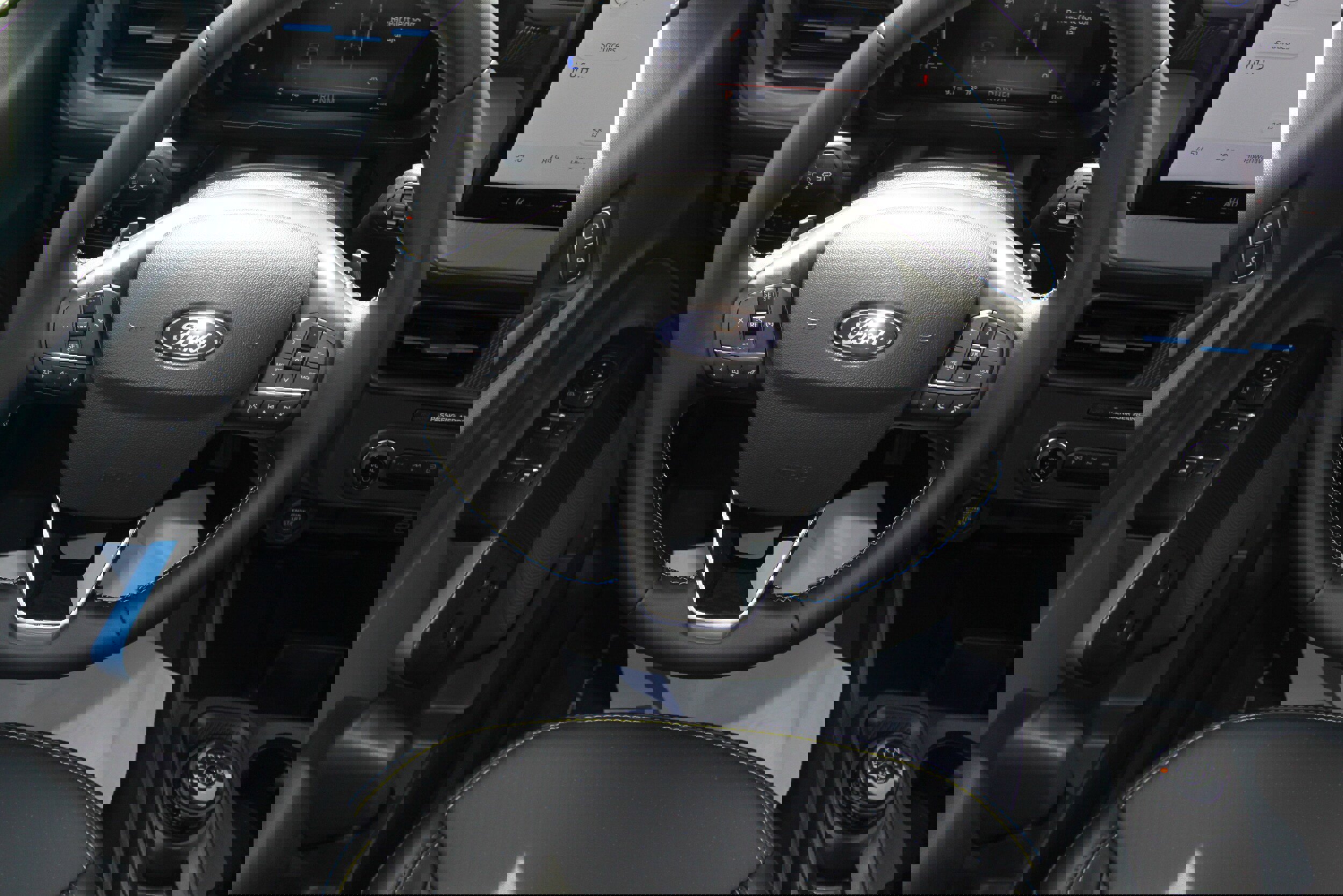 New 2026 Ford Maverick Lobo image 22