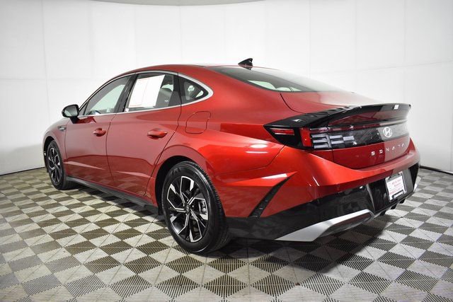 Used 2025 Hyundai Sonata SEL image 6