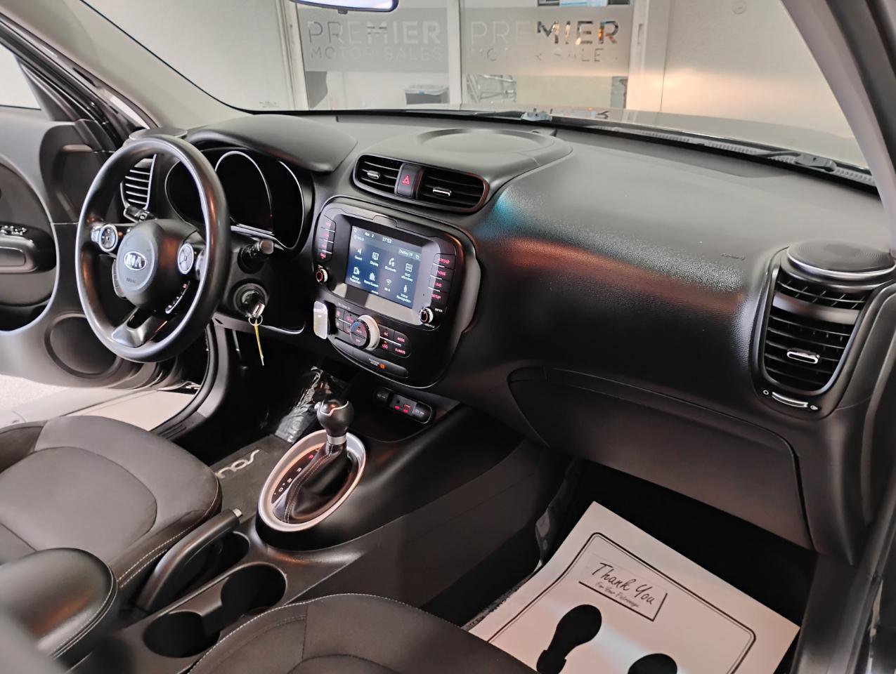 Used 2019 Kia Soul + FWD image 44
