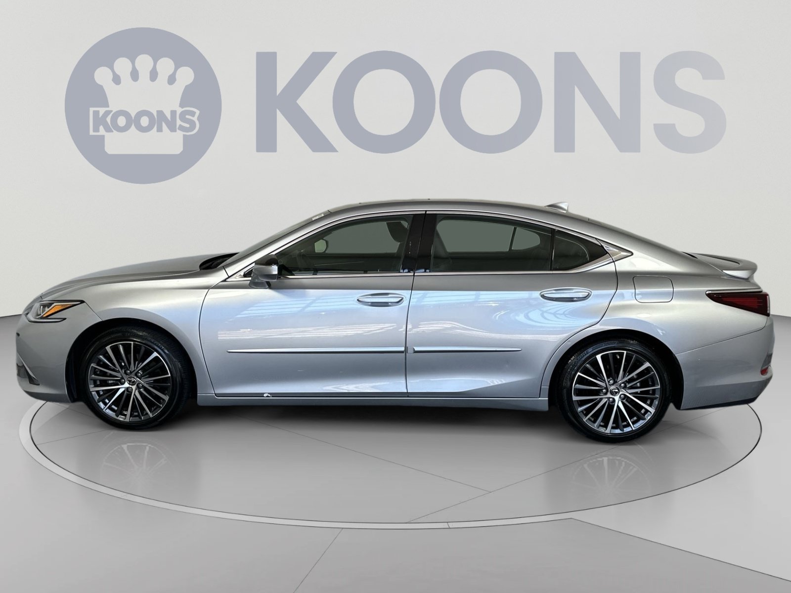 Used 2023 Lexus ES 350 w/ Premium Package FWD image 2
