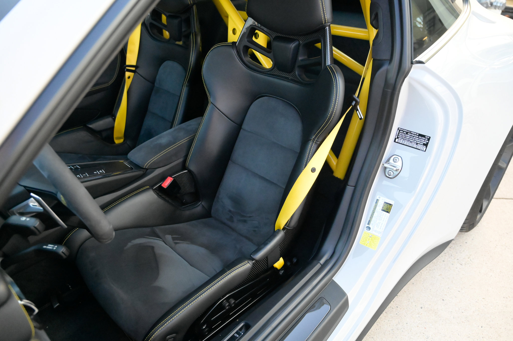 Used 2018 Porsche 911 GT3 image 18