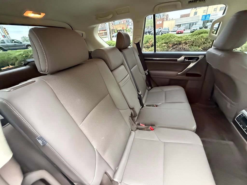 Used 2019 Lexus GX 460 Premium AWD/4WD image 27