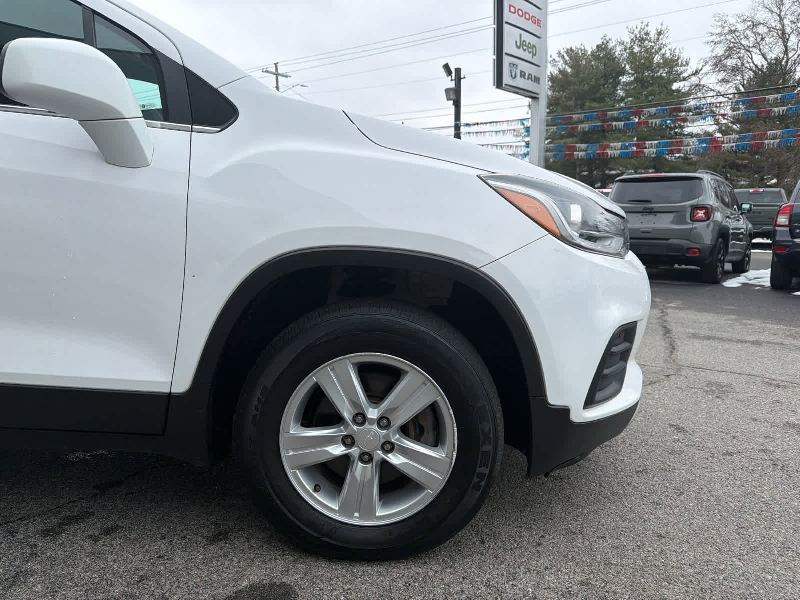 Used 2019 Chevrolet Trax LT image 6