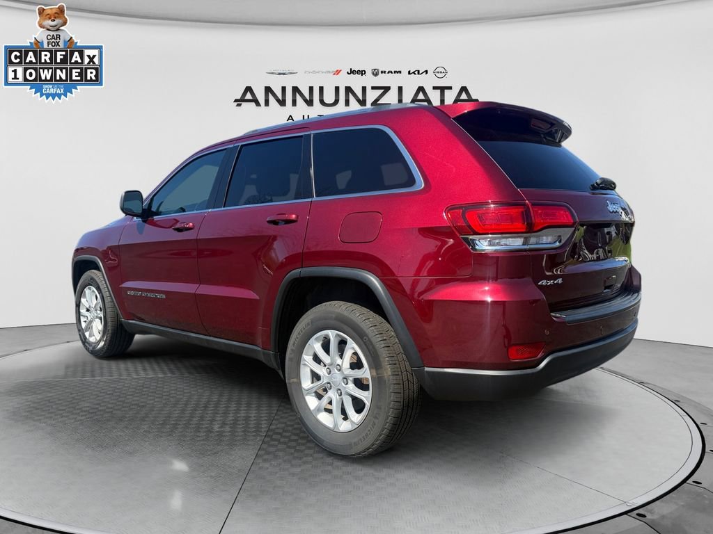 Used 2021 Jeep Grand Cherokee Laredo AWD/4WD image 3