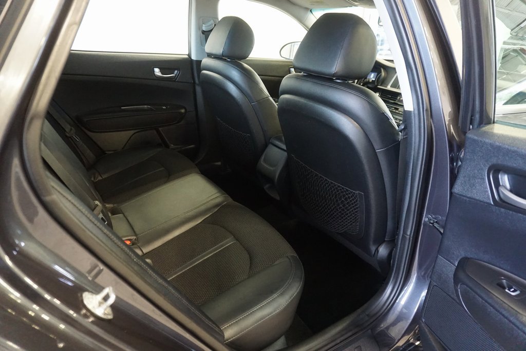 Used 2019 Kia Optima S image 22