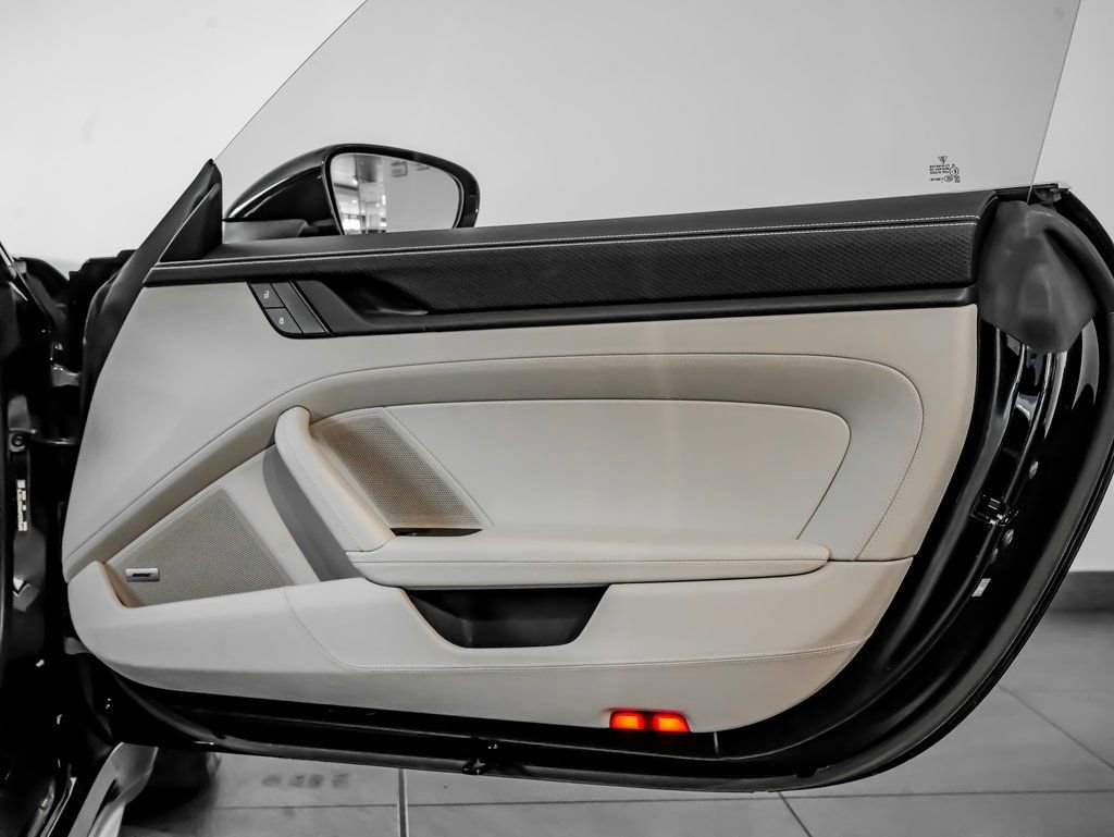 Certified 2022 Porsche 911 GT3 image 24