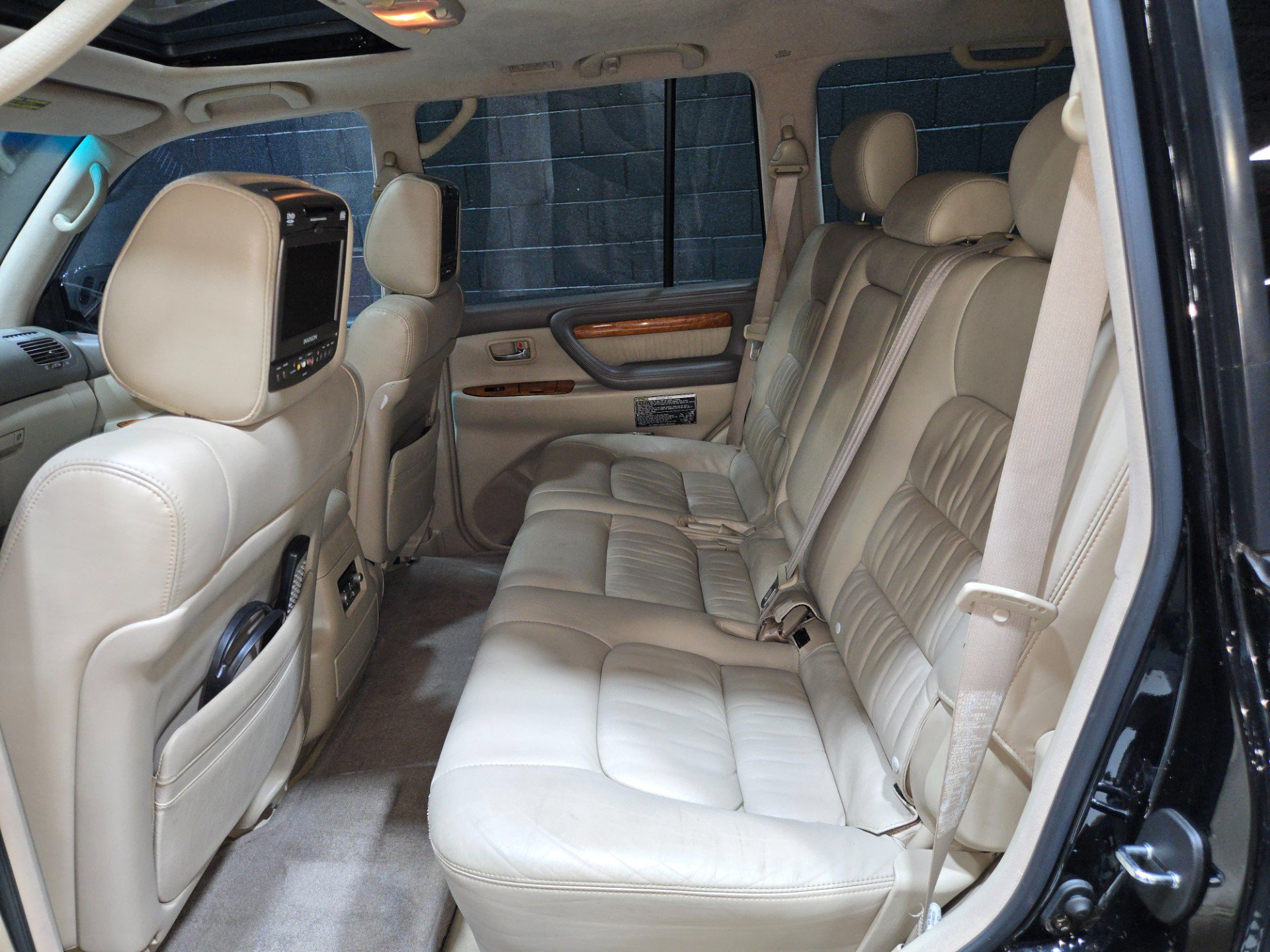 Used 2006 Lexus LX 470 4WD image 99