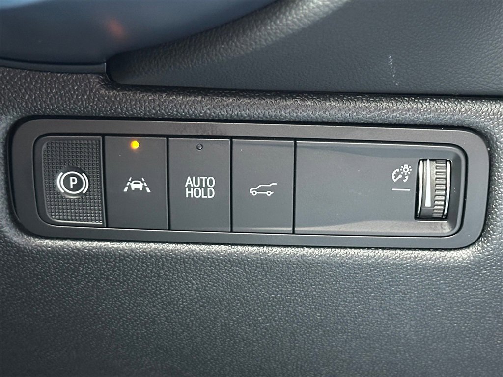 New 2026 Chevrolet Equinox EV LT image 30