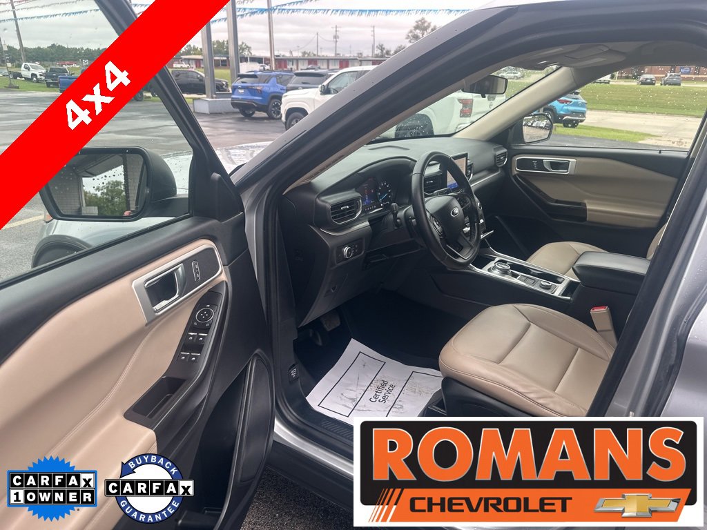Used 2020 Ford Explorer XLT w/ Equipment Group 202A image 9
