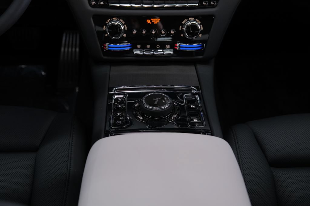 Used 2027 Rolls-Royce Ghost AWD/4WD image 53