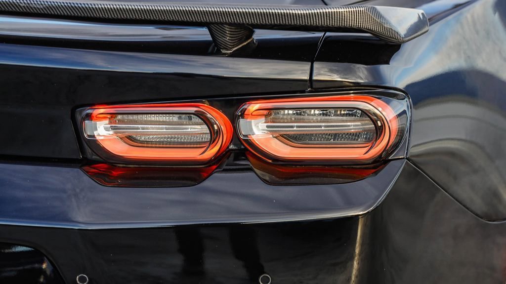 Used 2020 Chevrolet Camaro ZL1 image 10