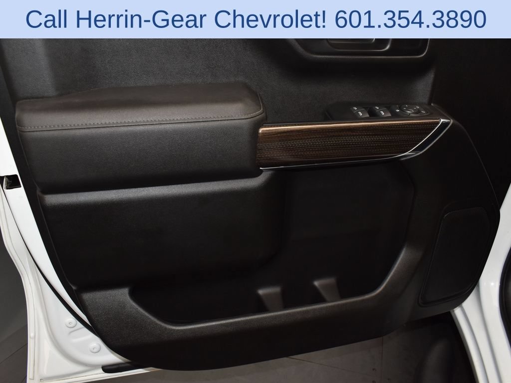 Used 2021 Chevrolet Silverado 1500 LT Trail Boss AWD/4WD image 11