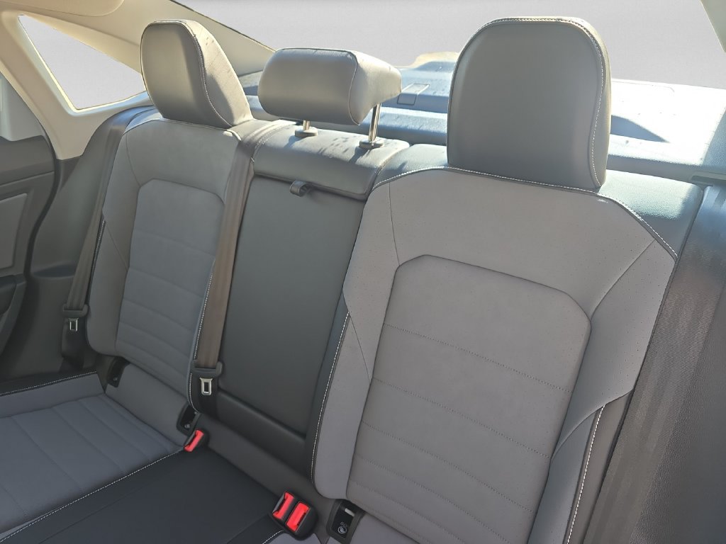 New 2027 Volkswagen Jetta SE FWD image 22