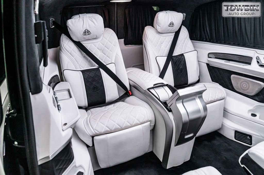 Used 2020 Mercedes-Benz Metris Passenger image 12