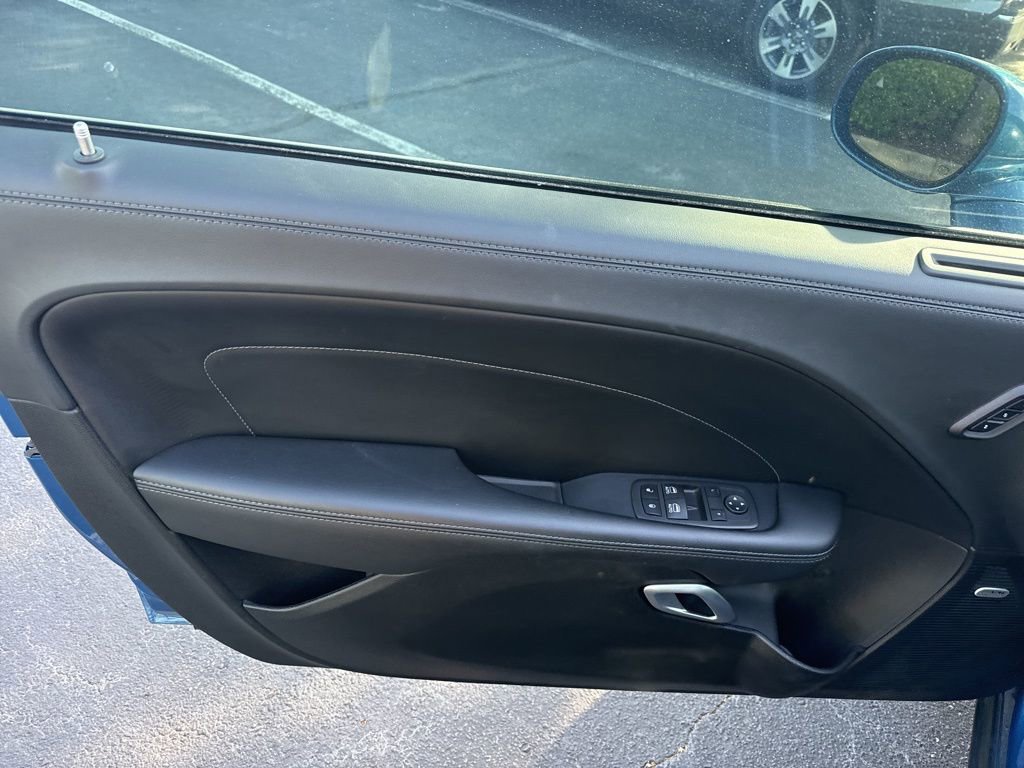 Used 2022 Dodge Challenger R/T Scat Pack RWD image 13