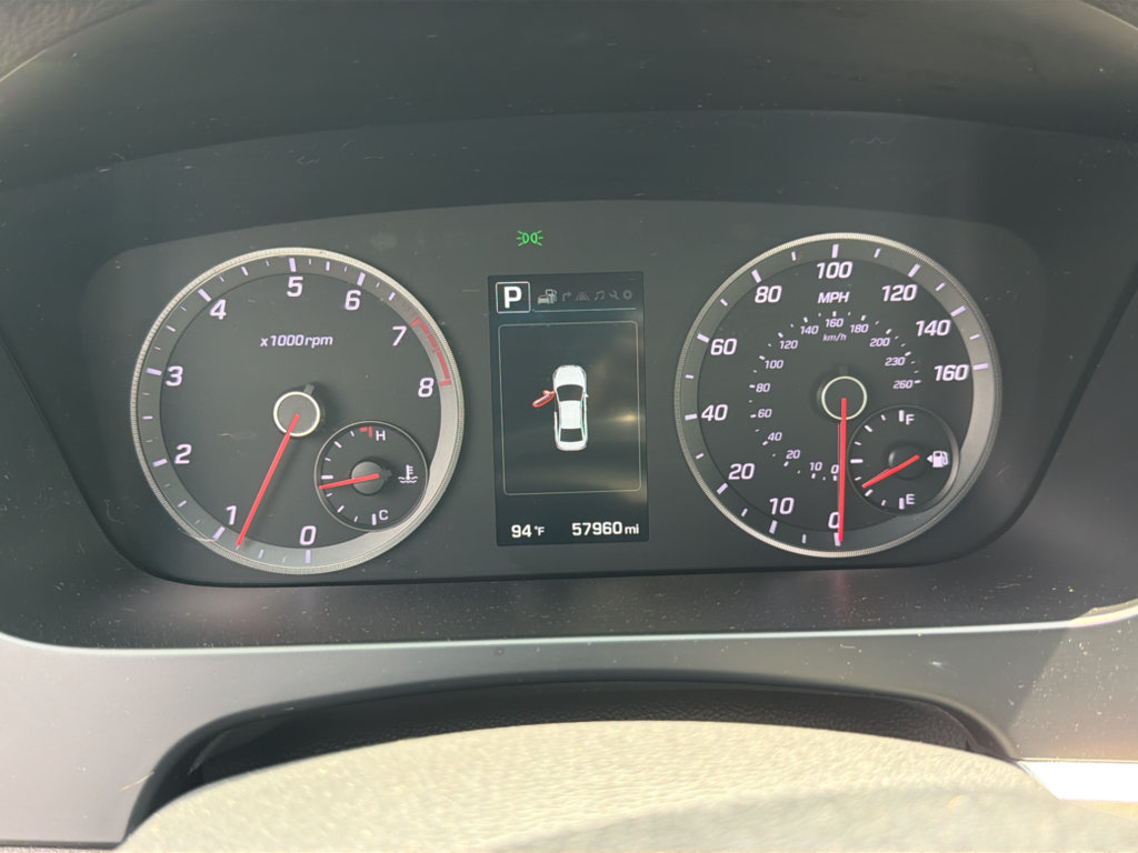 Used 2015 Hyundai Sonata Sport 2.0T w/ Option Group 07 FWD image 6