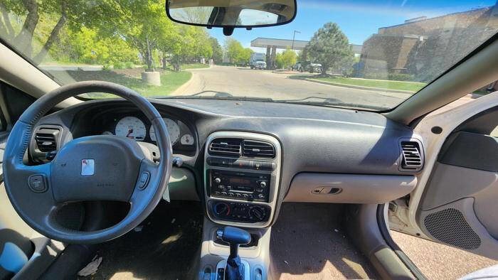 Used 2003 Saturn L-Series L200 w/ Sport Pkg FWD image 31