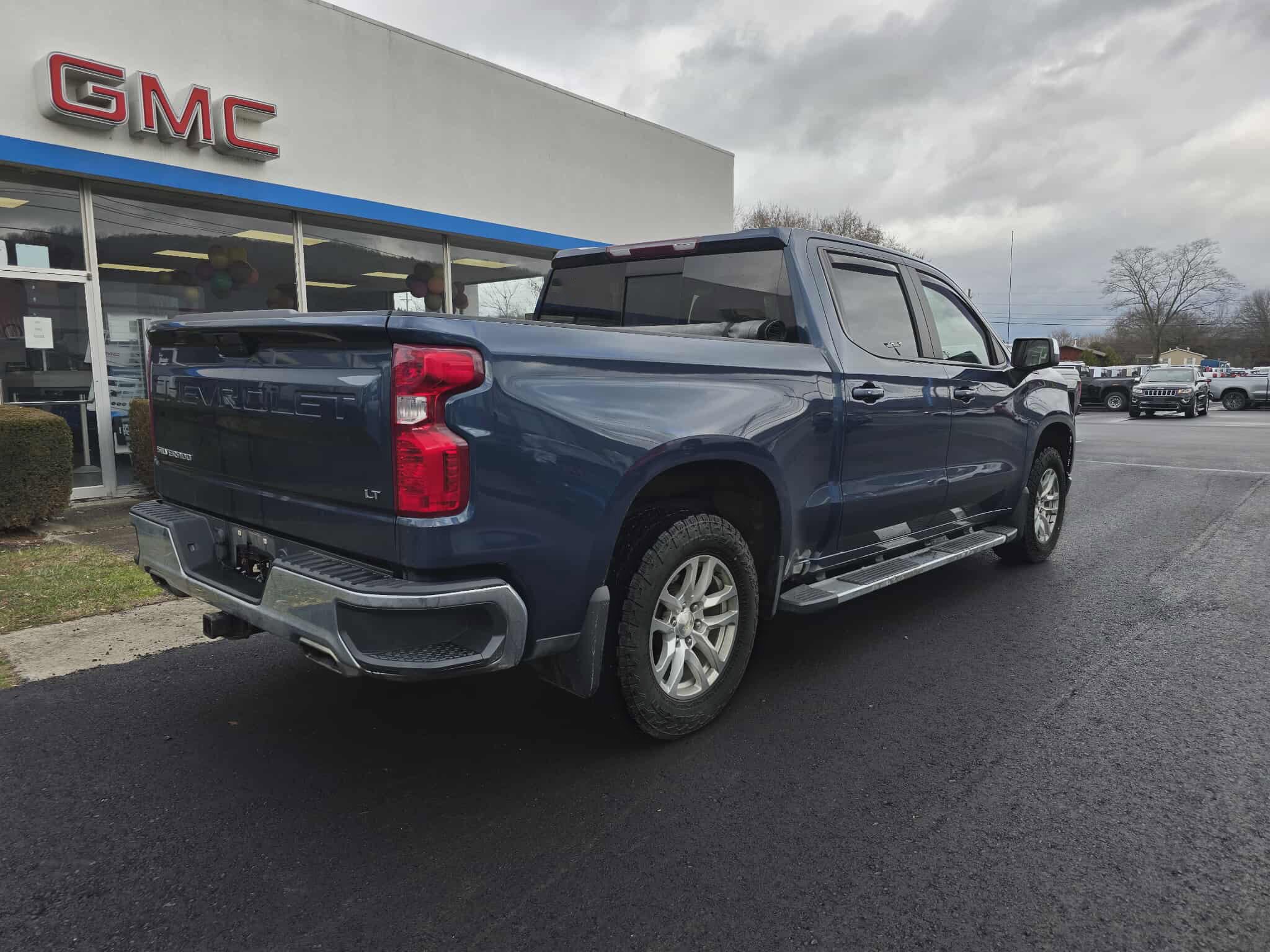 Used 2019 Chevrolet Silverado 1500 LT w/ All-Star Edition image 3