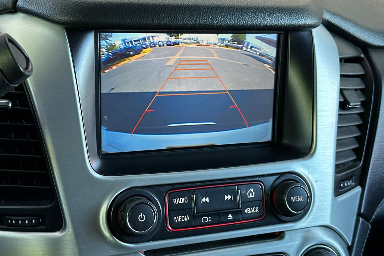Used 2016 GMC Yukon SLE RWD image 21