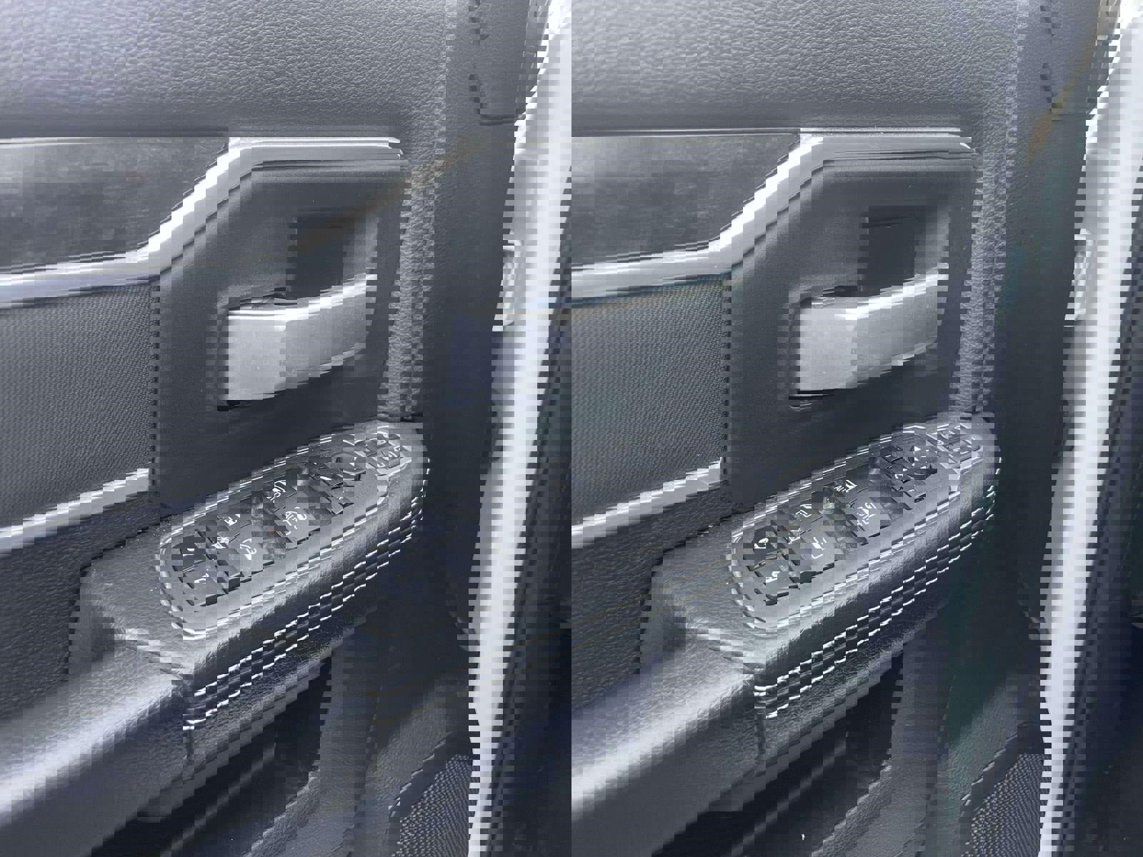 Used 2024 RAM 2500 Big Horn image 17