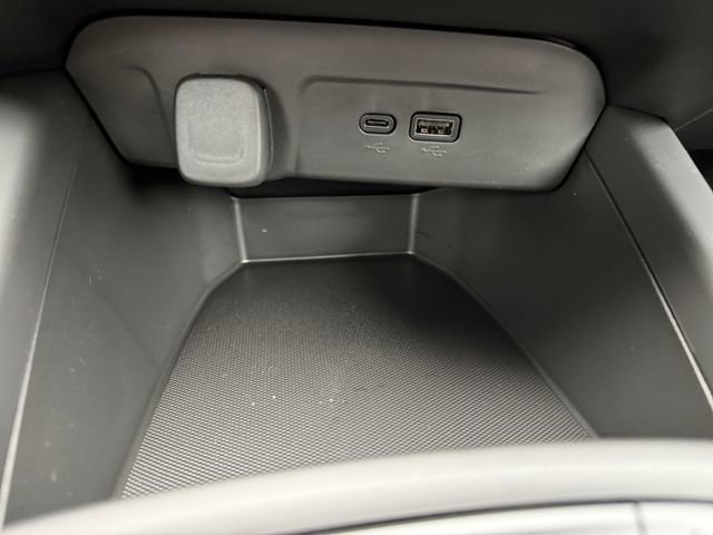 New 2026 Chevrolet Trax RS w/ Driver Confidence Package FWD image 20