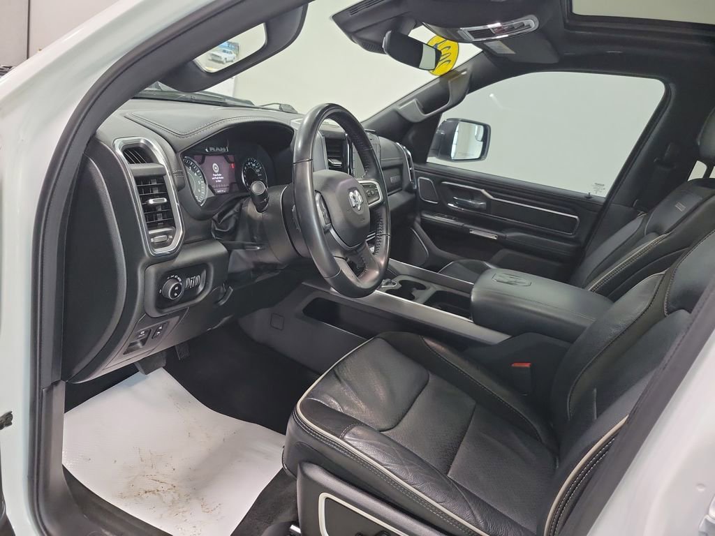 Used 2024 RAM 1500 Laramie image 30