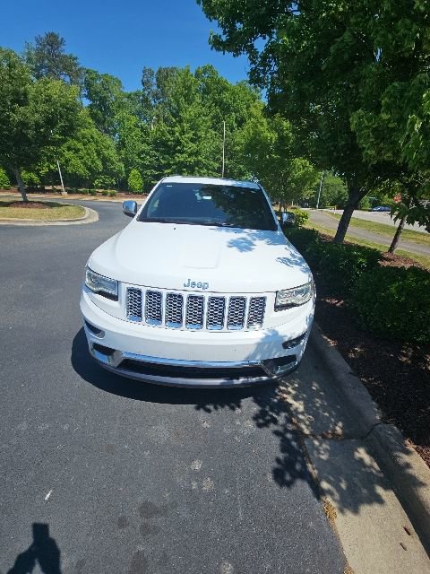 Used 2016 Jeep Grand Cherokee Summit AWD/4WD image 6