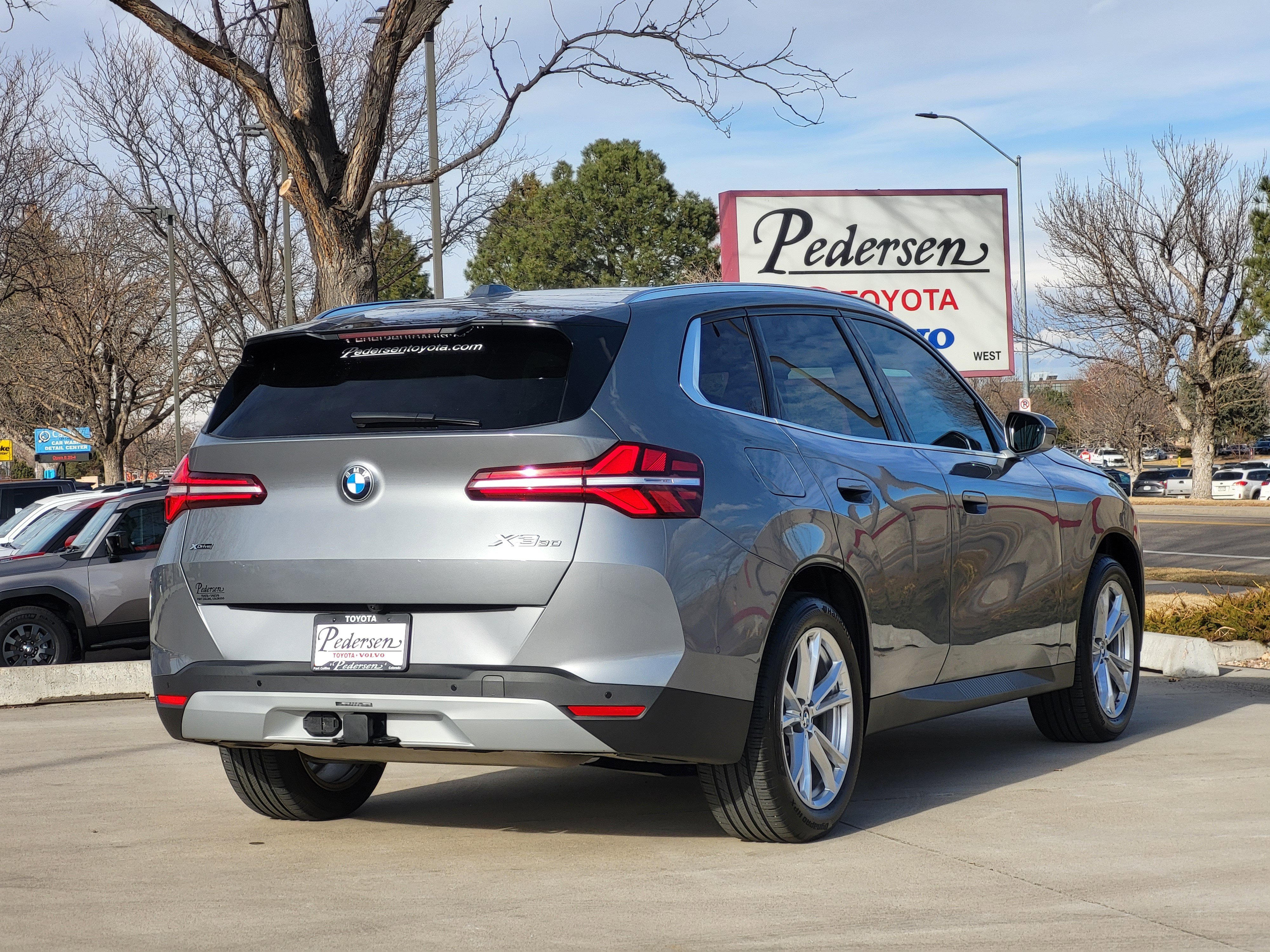 Used 2025 BMW X3 xDrive30i w/ Premium Package image 5