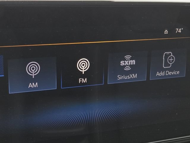 New 2026 Chevrolet Trax LT w/ Midnight Edition FWD image 4