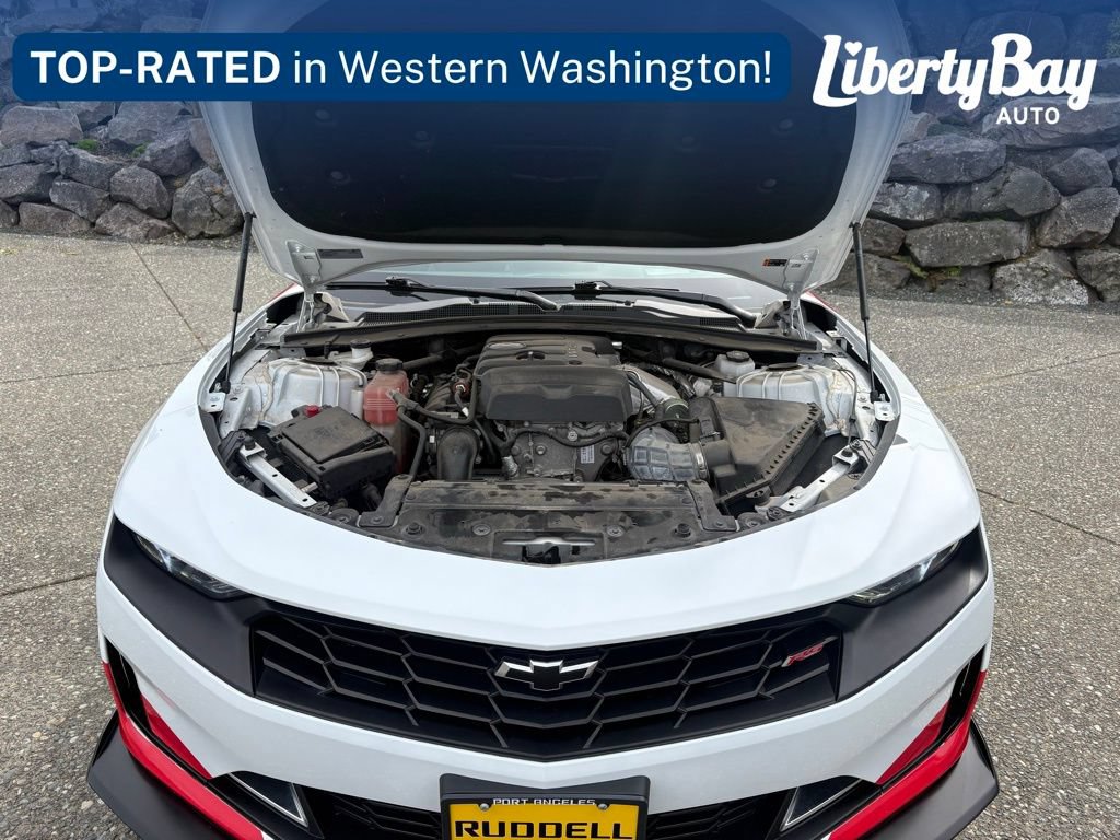 Used 2022 Chevrolet Camaro LT RWD image 44